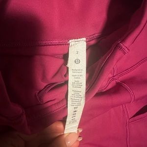 Lulu lemon with pockets